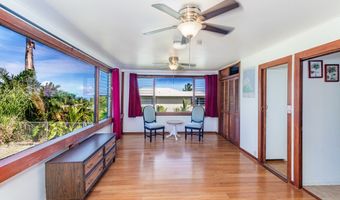 16 HAAHEO Rd, Hilo, HI 96720