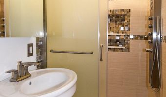 9309 REEF Ct, Alexandria, VA 22309