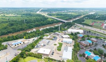1907 Lone Pine Dr, Arnold, MO 63010