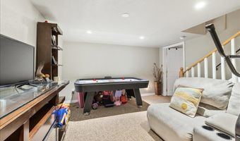 2620 Highwood Dr, Billings, MT 59102