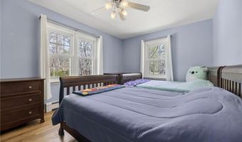 13 Pigeon Hill Cv, Hopkinton, RI 02808