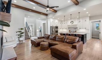 4301 S 87th Pl, Bentonville, AR 72713