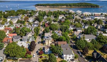 11 Roberts Ave, Bar Harbor, ME 04609