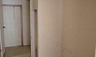 601 Travis St, Alleyton, TX 78935