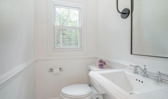 39 RED OAK Trl, Medford, NJ 08055
