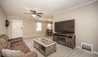 9305 Cloverhurst Dr, Affton, MO 63123