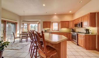 1908 Bent Tree Ct, Auburn, IN 46706