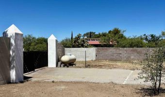 23895 W CANNON Dr, Congress, AZ 85332