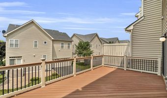 22515 NAUGATUCK Sq, Ashburn, VA 20148