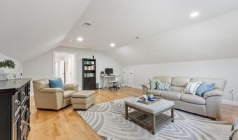 324 Old Harvard Rd, Boxborough, MA 01719