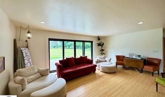 5811 N Luce Rd, Alma, MI 48801