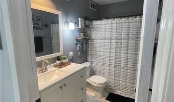 901 22nd Ave SW, Austin, MN 55912