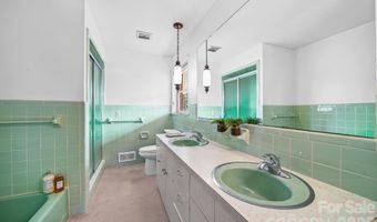 701 E Oakwood Ave, Albemarle, NC 28001