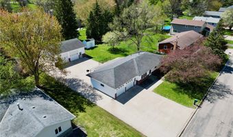 275 Crescent Dr, Breckenridge, MN 56520