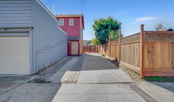 1821 Grand St, Alameda, CA 94501