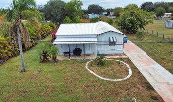 1464 NE LEISURE Ave, Arcadia, FL 34266