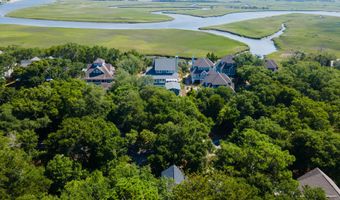 114 N Bald Head Wynd, Bald Head Island, NC 28461