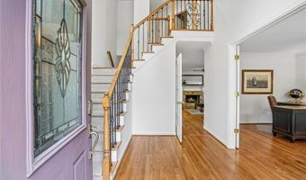 706 Braidwood Rdg NW, Acworth, GA 30101