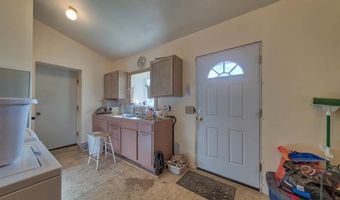 63 Jack Rabbit Ln, Clark, WY 82435