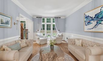 5050 Southlake Dr, Alpharetta, GA 30005