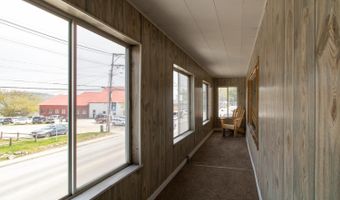 18 Cross St, Brighton, VT 05846