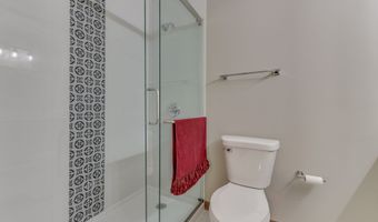8640 Count Turf Ct, Indianapolis, IN 46217