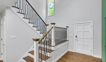 615 NW Mark Trail Ct NW, Atlanta, GA 30328