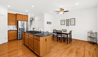 2642 FOREMAST Aly, Annapolis, MD 21401