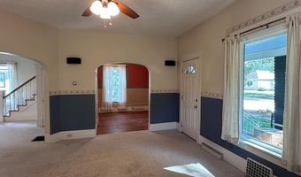 709 N St, Aurora, NE 68818