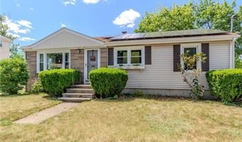 39 Fairview Ave, East Providence, RI 02914