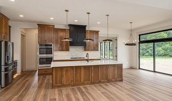 16782 Ward Lake Dr NW, Andover, MN 55304