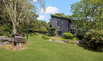 856 N Main Rd, Jamestown, RI 02835