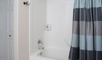 2314 Bonnevue Sq 22, Billings, MT 59102
