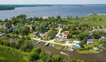 38717 N Lake St, Antioch, IL 60002