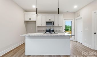 228 Summit Ave, Albemarle, NC 28001