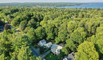 208 Congress St, Belfast, ME 04915