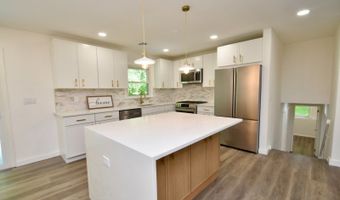 53 Cedar Ridge Dr, Alloway, NJ 07462