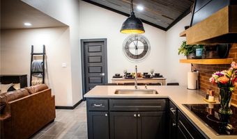 420 N Mayberry Rd, Alton, TX 78573