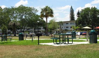 2400 FRANCISCAN Dr 8, Clearwater, FL 33763