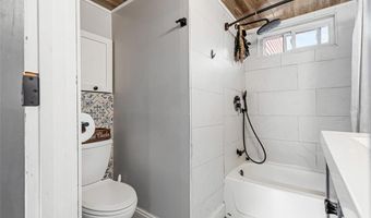 27 Dean Ave, Johnston, RI 02919