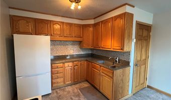 1804 Bartlett Ave, Altoona, WI 54720