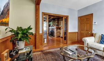 565 Wendt Dr, Angola, NY 14006