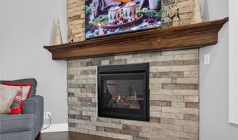 1325 N 160th Ter, Basehor, KS 66007