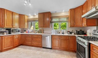 210 S Beverly Ave, Austintown, OH 44515