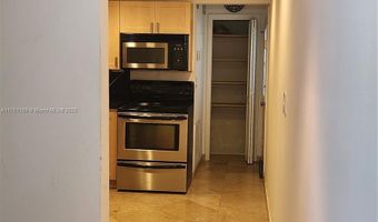 1020 94th St 402, Bay Harbor Islands, FL 33154