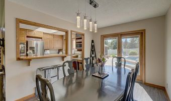 13491 Fairlawn Ct, Apple Valley, MN 55124