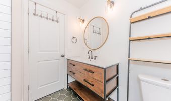 1836 Virnankay Cir, Ann Arbor, MI 48103