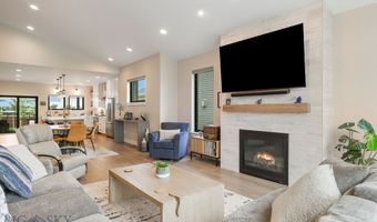 967 Auger Ln, Bozeman, MT 59718
