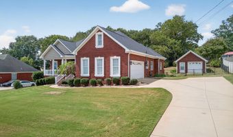 142 Barrington Cir, Alexandria, AL 36250