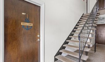 132 Hoffman Ave 116, Cranston, RI 02920